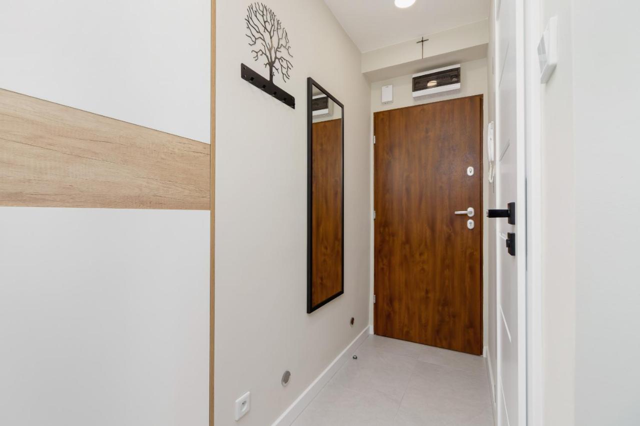 Modern Apartment On Lobzowska Street By Noclegi Renters Cracovie Extérieur photo